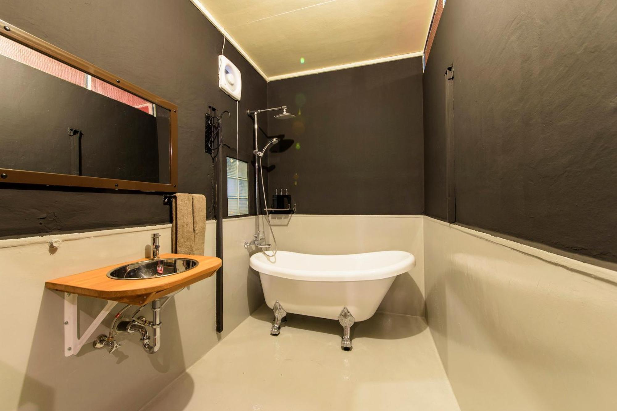 Tripshot Hotels Okinawa Koza Екстер'єр фото